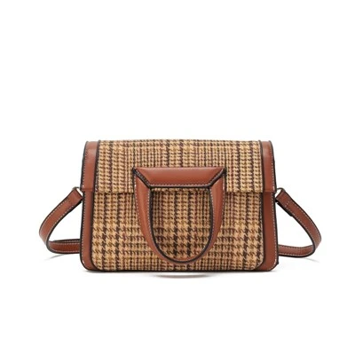 Beg tangan kulit coklat kecil crossbody